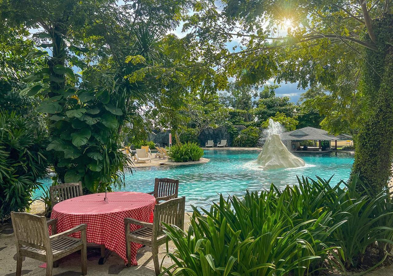 Resort Plantation Bay And 5*