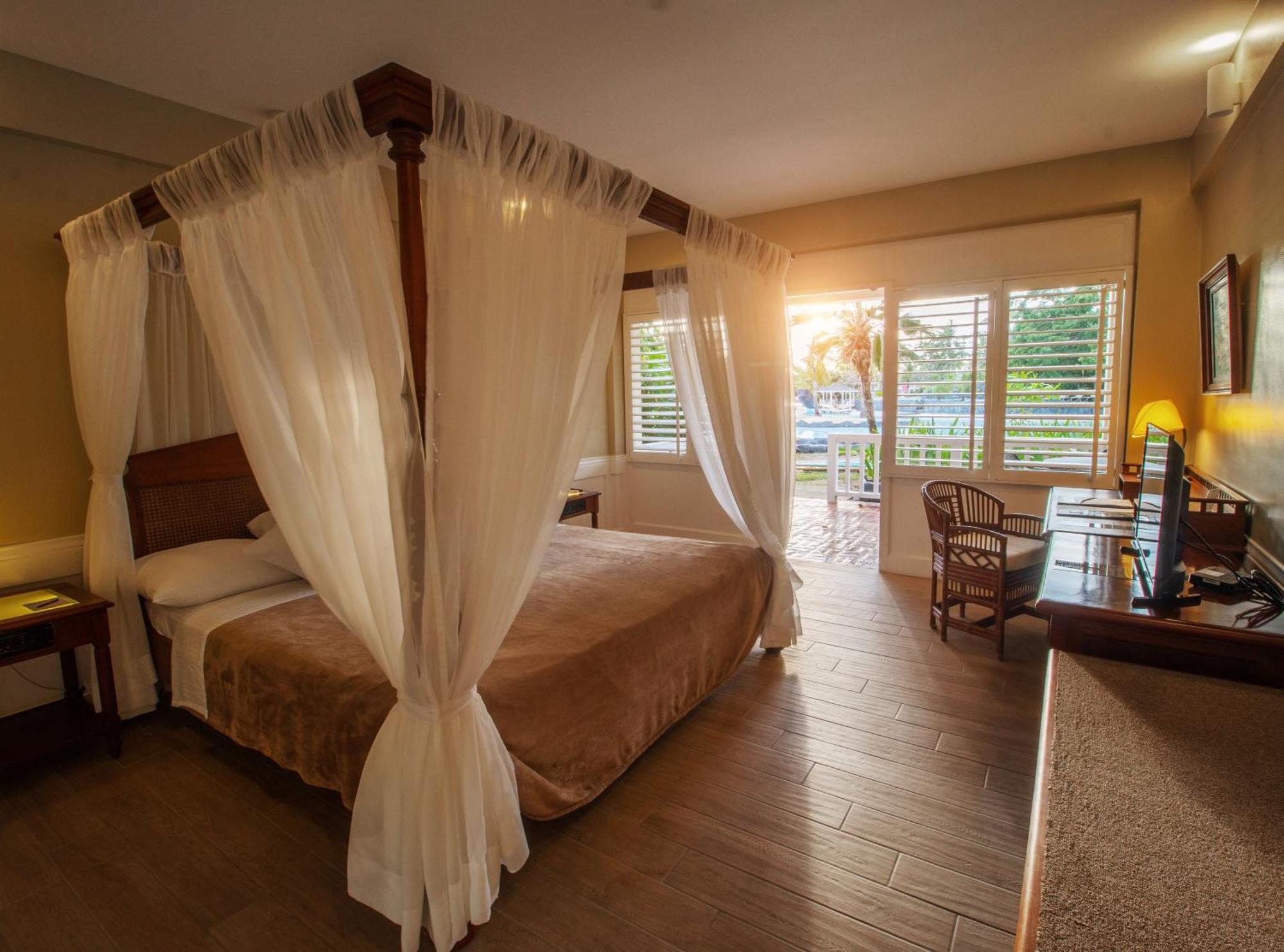 Plantation Bay And